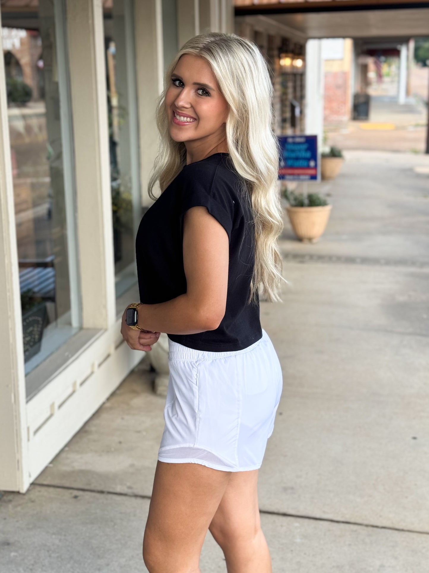 Hot To Trot Shorts WHITE