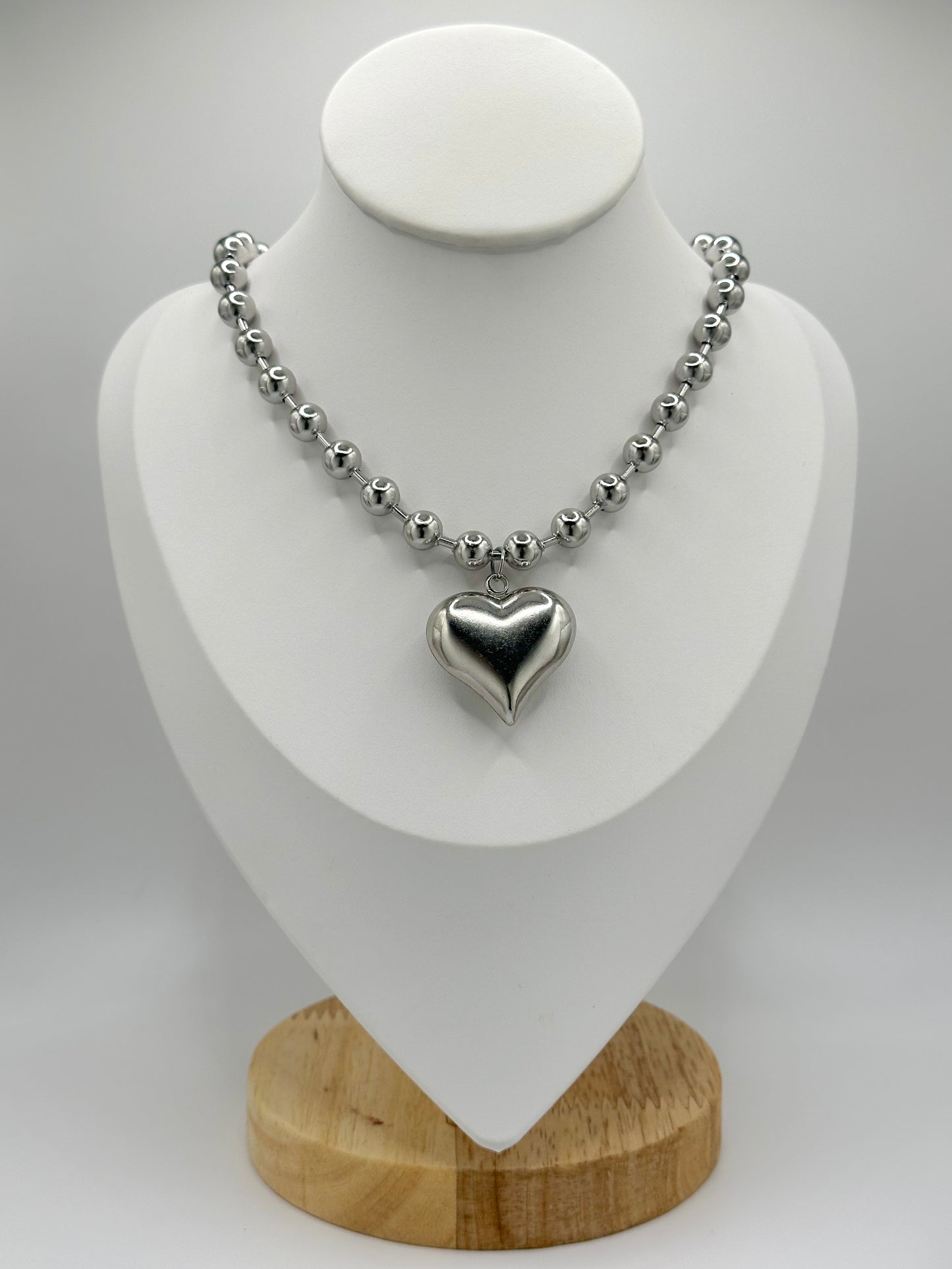 Love Me Not Necklace SILVER