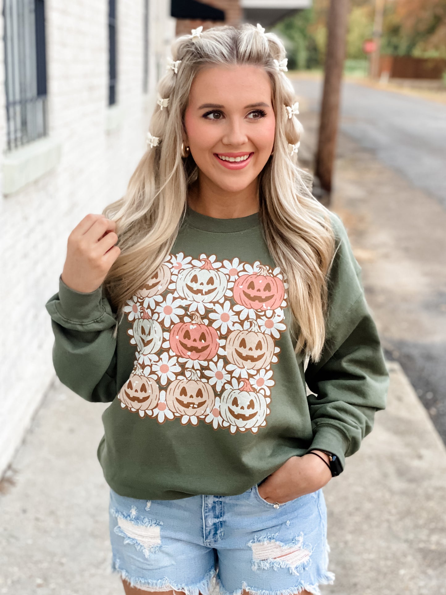 Daisy Jack-O-Lantern Sweatshirt