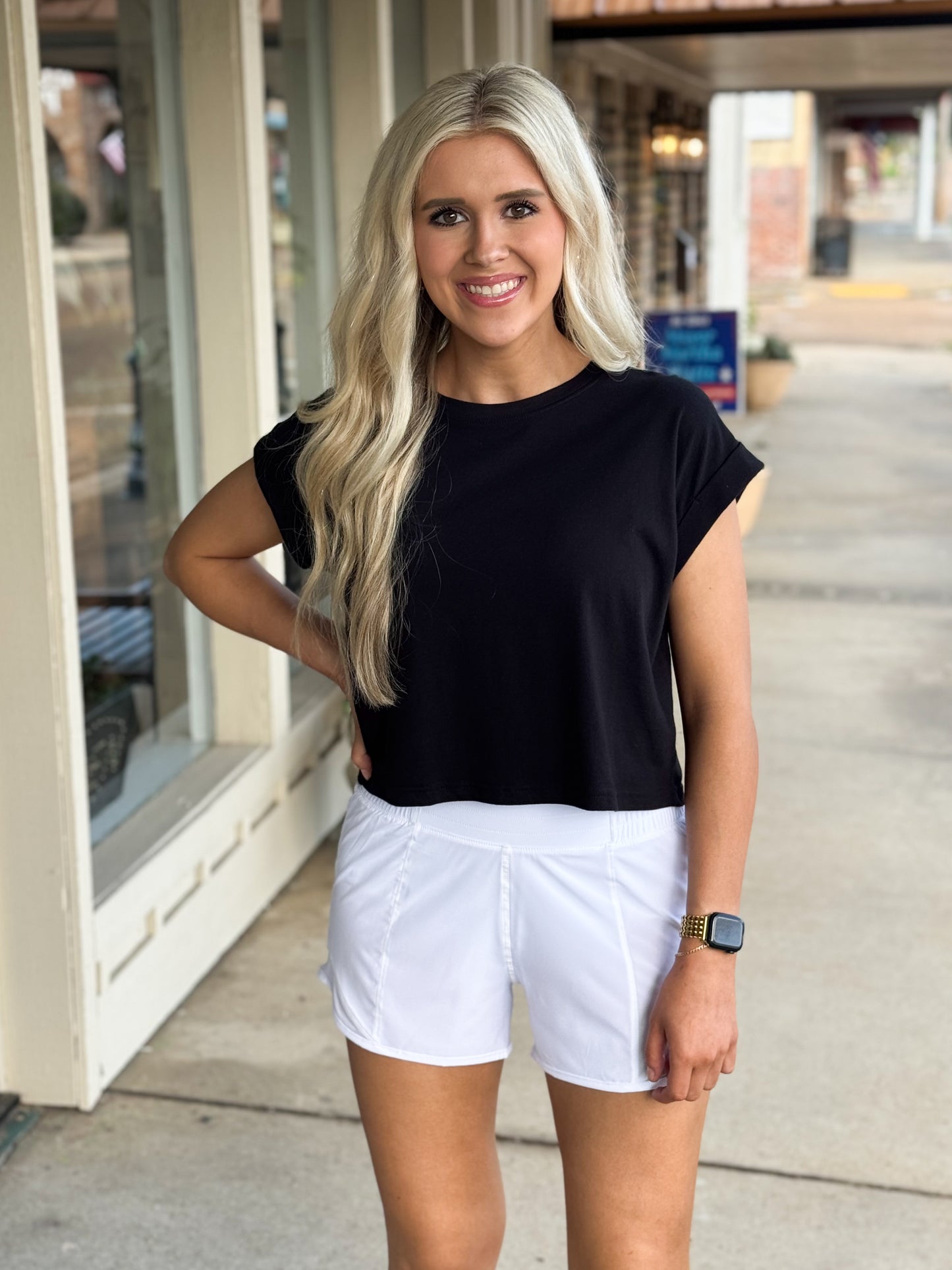 Hot To Trot Shorts WHITE