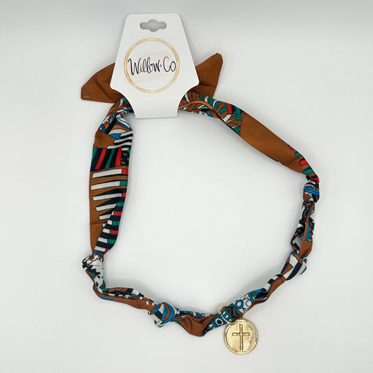 Scarf Necklace BROWN/WHITE/CROSS