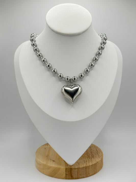 Love Me Not Necklace SILVER